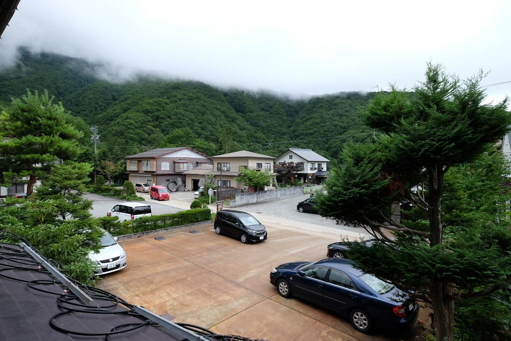Tsuyukusa Takayama  Esterno foto